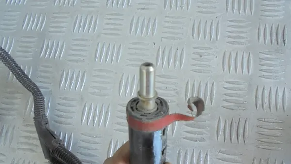 Manguera AdBlue Volvo OE para FH E5 - Pieza OEM image 5