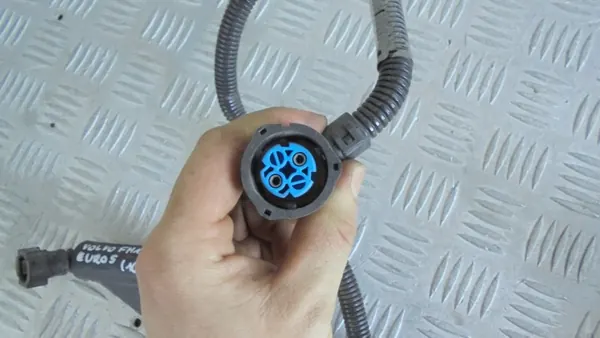 Manguera AdBlue Volvo OE para FH E5 - Pieza OEM image 6