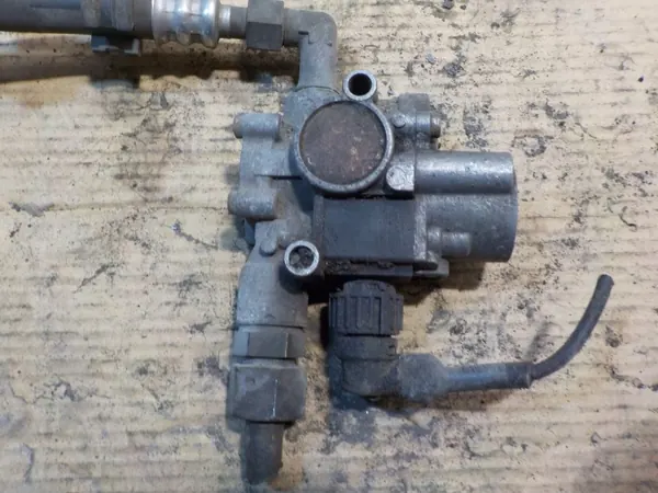 Scania EBS-modulatorventil OEM 4721950970 image 5
