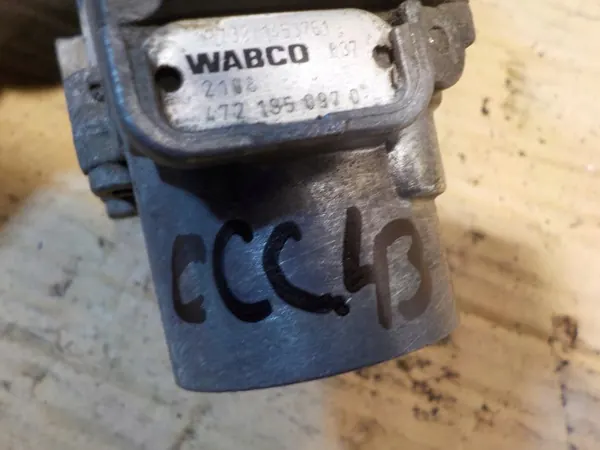 Scania EBS-modulatorventil OEM 4721950970 image 7