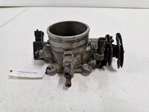 HYUNDAI TUCSON I 2.0 B Luftdrossel 35100-23751 image 4