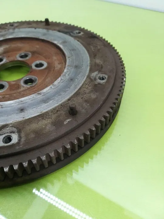 Volante OE VAG 04C105269B image 3