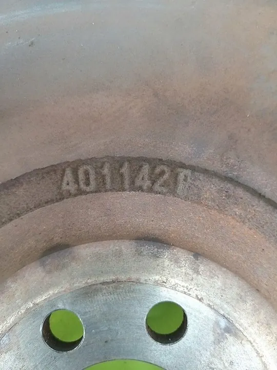 Volante OE VAG 04C105269B image 6