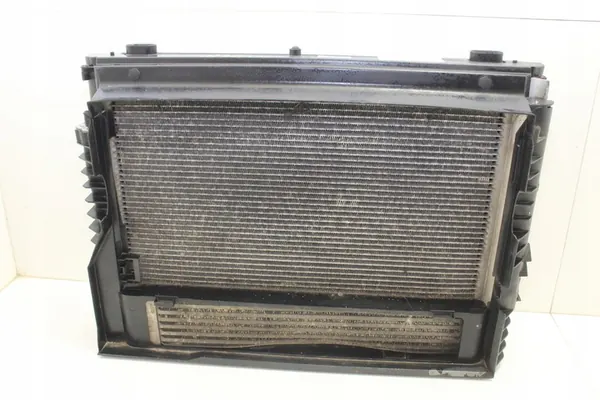 Conjunto de Radiadores BMW E60 E61 2.5D image 2