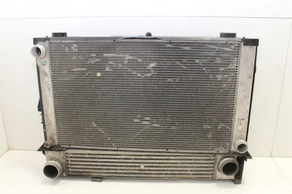 Conjunto de Radiadores BMW E60 E61 2.5D image 5