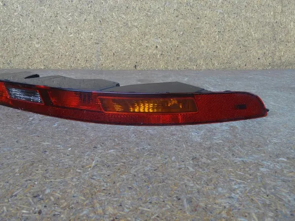 AUDI Q3 8U LIFT 15-18 Luz Trasera Derecha OEM 8U0945096B image 3
