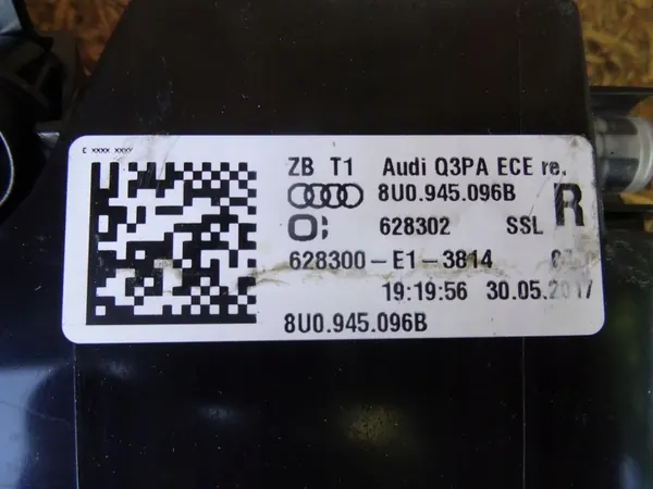 AUDI Q3 8U LIFT 15-18 Luz Trasera Derecha OEM 8U0945096B image 8