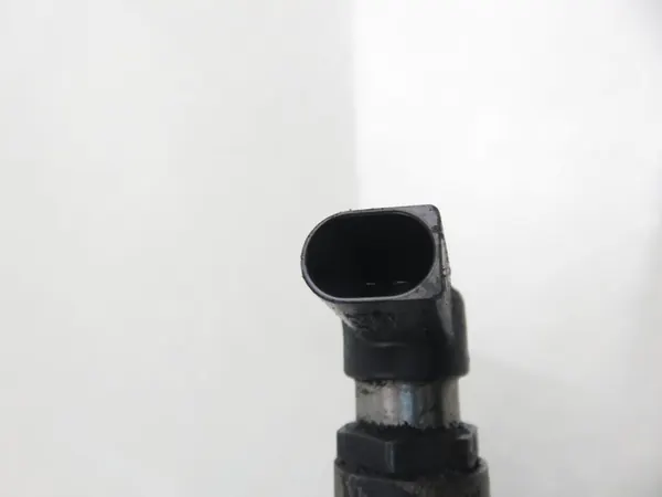 Injecteur 9652763280 Peugeot Citroen 1.4 HDI image 2