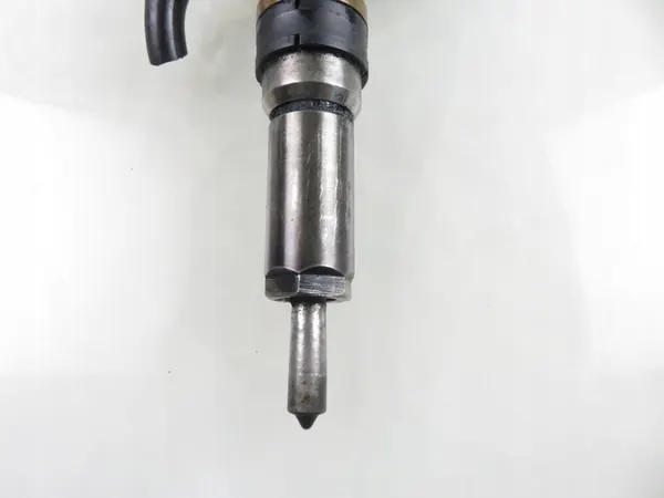 Injecteur 9652763280 Peugeot Citroen 1.4 HDI image 4