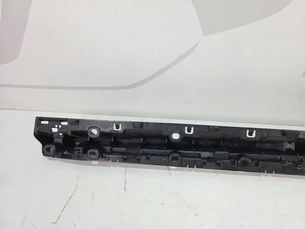OEM 7440912 Rechter Schwellerclip für BMW X5 G05 LCI image 5