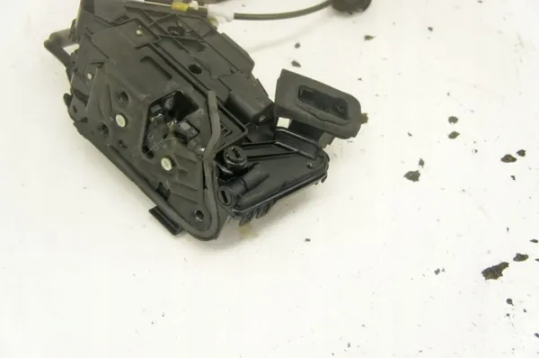 Skoda Octavia IV Right Rear Door Lock TH013 A6L-5TA839016L image 2