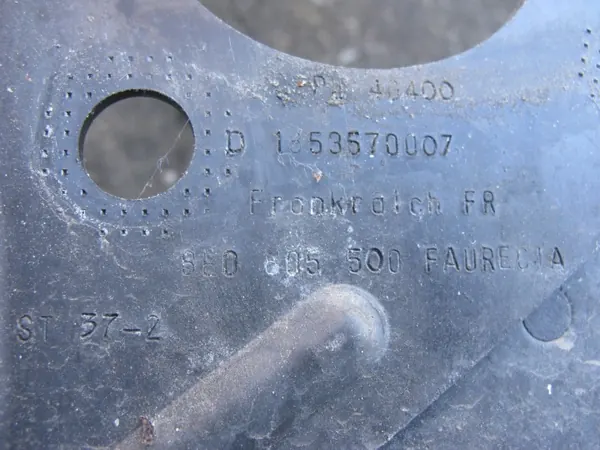 Etupuskurin vahvike OEM 8E0805594B Audi A4 B6:lle image 6