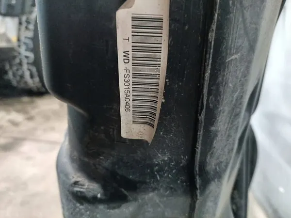 Réservoir carburant Dodge Durango OEM 68248419AC - Complet image 7