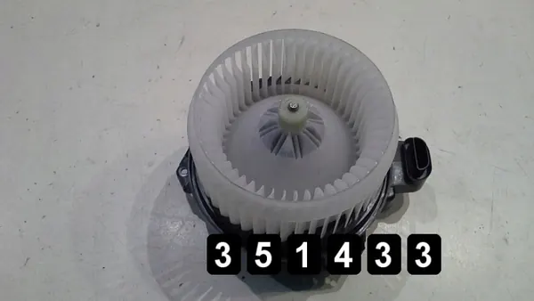 Toyota Auris värmefläktmotor OEM AM-351433 image 3