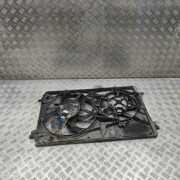 Etupuskuri Opel Vivaro Combi 1.6L 2016 OEM 93868357 image 3