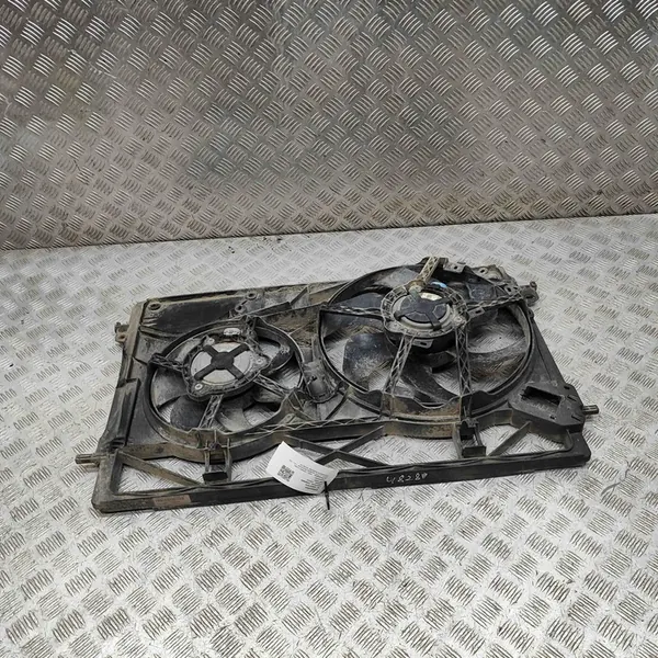 Etupuskuri Opel Vivaro Combi 1.6L 2016 OEM 93868357 image 5