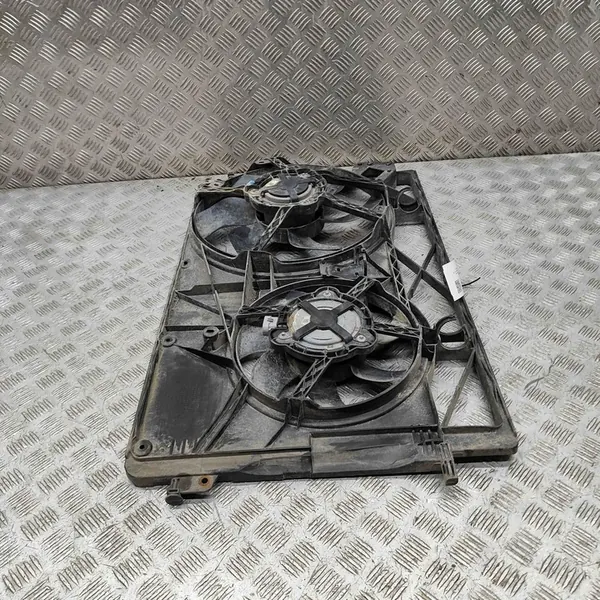 Etupuskuri Opel Vivaro Combi 1.6L 2016 OEM 93868357 image 6