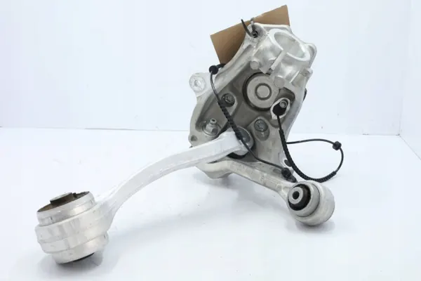 Braço suspensão esquerdo dianteiro OEM 6897099MWGK BMW G42 image 5