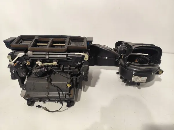 Ventilateur de chauffage OEM 2038300362 Mercedes Classe C W203 image 2