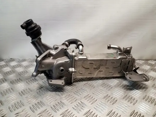 Arrefecedor EGR Jeep Patriot OEM A6511400075 - Usado image 3