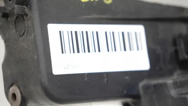 OEM 363001181 Etuhihna Kia Sportage III 2010-14 image 3