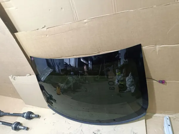 Vitre arrière OEM 334141233323333332433 pour Mercedes image 2