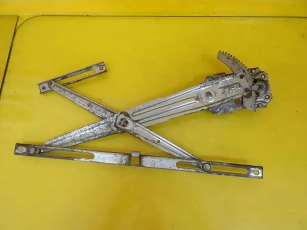 OEM DRC4052 Régulateur Vitre Manuel Droit Avant Suzuki image 4