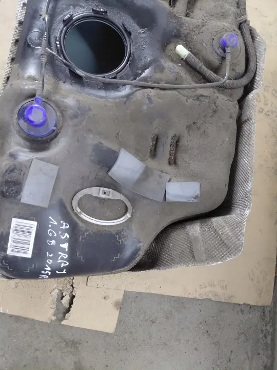 OPEL ASTRA J Kraftstofftank OEM - Gebraucht image 4