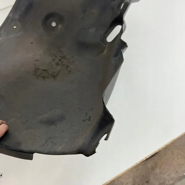 Vasen etupyörän kaari Renault Megane III OE 638452549R image 8