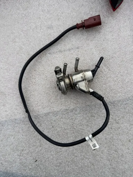 AdBlue-injector OEM 4H0131113E voor Audi A6 A7 A8 Q5 image 2