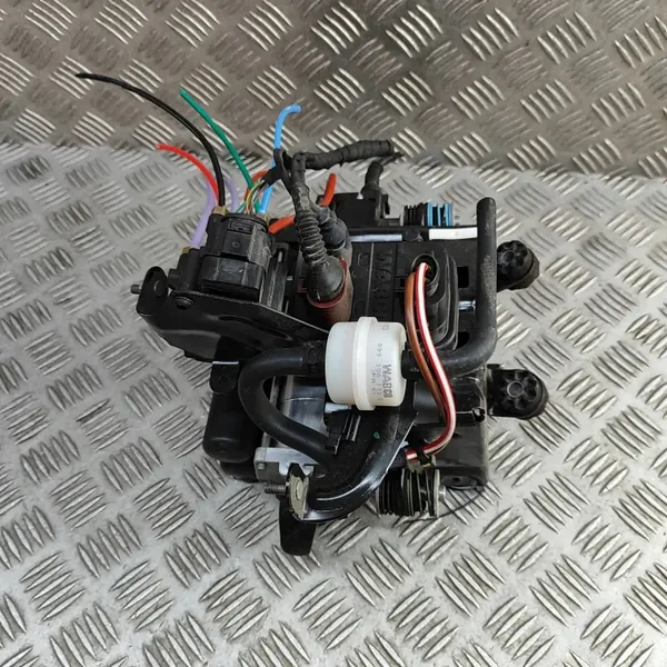 Compressor de suspensão VW Touareg (CR7) 443020300 image 3