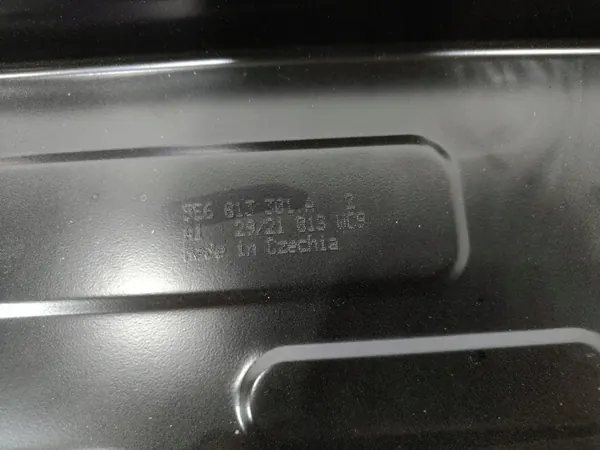 Pare-chocs arrière Skoda Octavia IV OEM 5E6813301A image 4