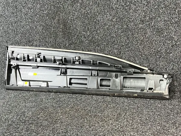 OEM 85H853959A Onderste Deurbescherming Links Audi Q6 image 5