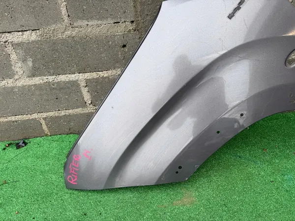 PEUGEOT RIFTER 19- Parafuso Frontal Esquerdo OEM image 2