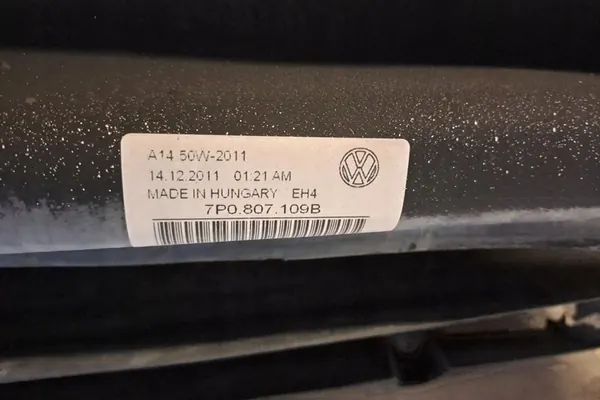 Radiador VW Touareg 3.0L 2012 7P0807109B image 6