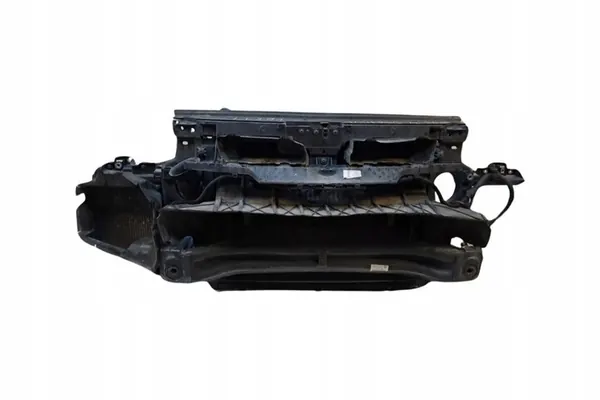 Radiador VW Touareg 3.0L 2012 7P0807109B image 9