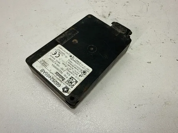 OEM 68252465AB dodehoekmonitor voor Chrysler image 3