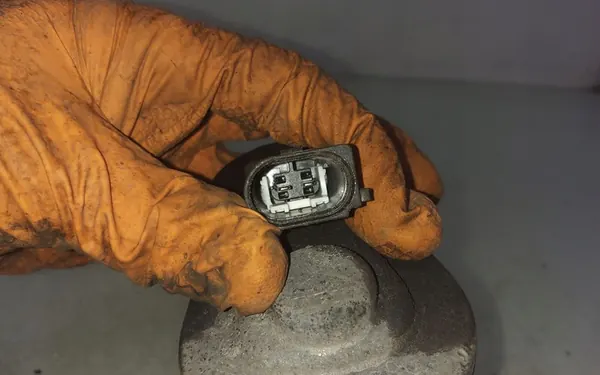 Handbremsmotor Seat Alhambra (Mk2) 2011 32332267 image 4