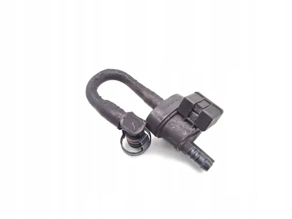 Válvula de vácuo Porsche Panamera 3.0 S E-Hybrid 2015 image 10