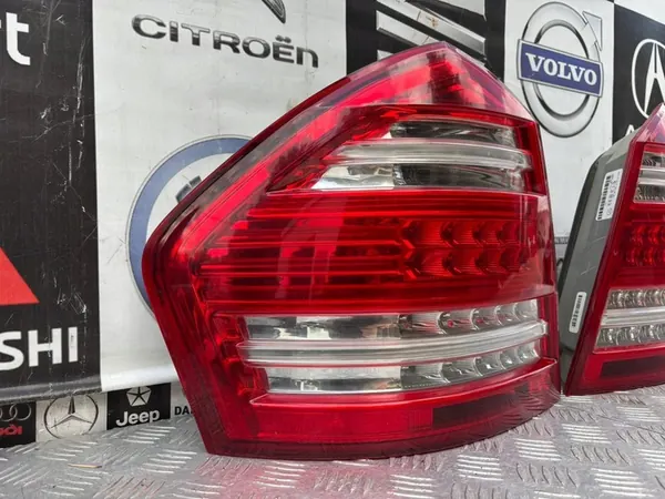 MERCEDES GL X164 LÁMPARA TRASERA IZQUIERDA DERECHA A1648203364 A1648203464 image 2