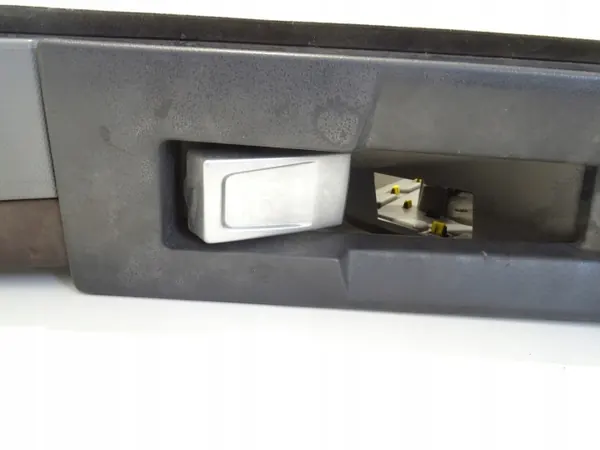 OEM 84519149 Tapicería Puerta Delantera Izquierda Renault Trucks image 8