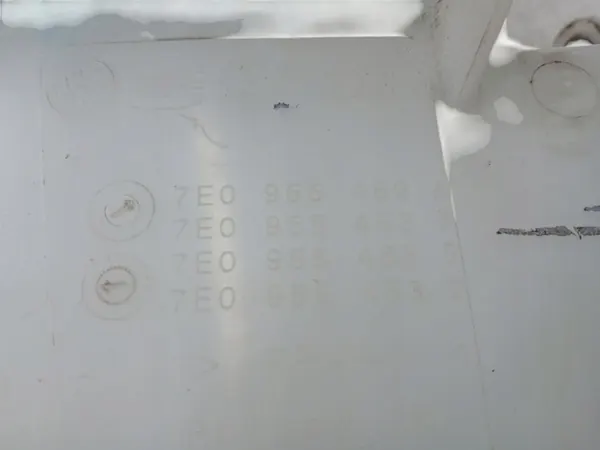 Pyyhkijännestesäiliö VW Transporter T6 7E0955453A image 2