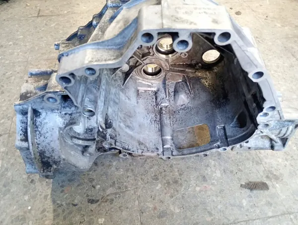 Carter de boîte MVT pour Audi A4 - Pièce OEM image 4