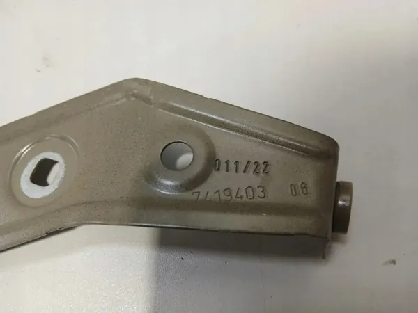 Vorderer linker Kotflügelhalter OEM 7419403 BMW 3 image 5