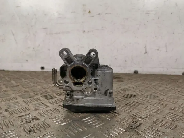 Válvula EGR Subaru OEM FBZ13119 - Estado Usado image 2