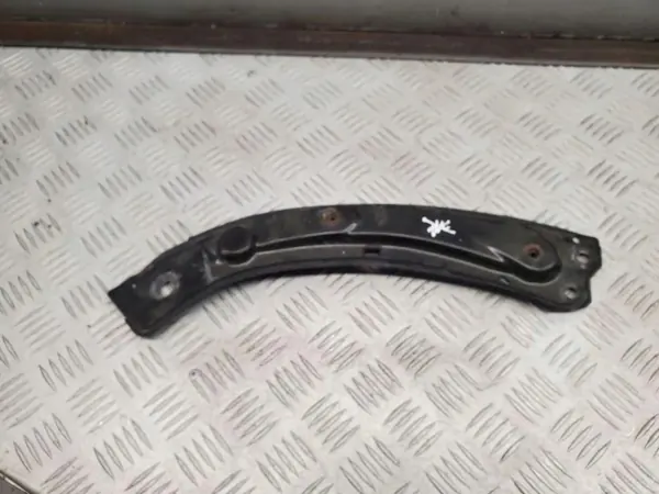 Scheinwerferhalter Audi Q3 8U links vorne OEM 8U0805931 image 4