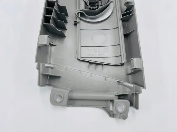 OEM OYT27222 Obere rechte B-Säulenabdeckung für RAV4 image 10