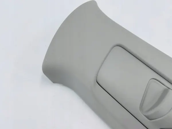 OEM OYT27222 Obere rechte B-Säulenabdeckung für RAV4 image 4
