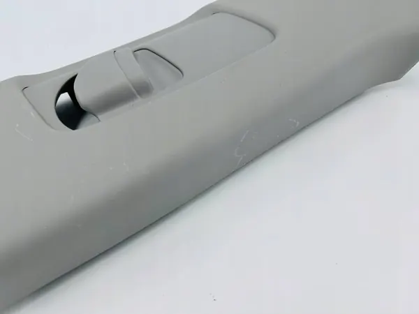 OEM OYT27222 Obere rechte B-Säulenabdeckung für RAV4 image 6