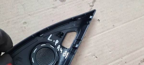 Luidsprekerrooster Voor Links Audi S4 B8 OEM 8K1035423A image 8